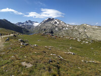 Vue du col sur le pic de l'Etendard